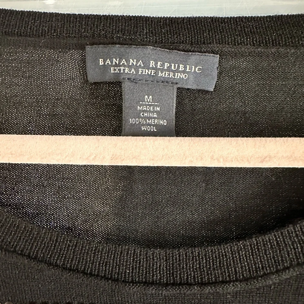 Banana Republic Sequined Striped Merino Wool 3/4 Sleeve Black Sweater Medium - Picture 16 of 16